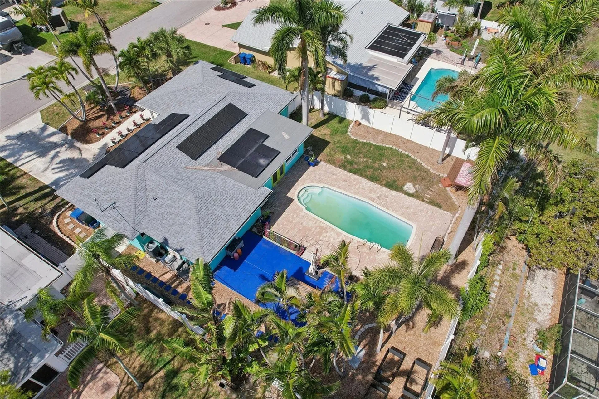 6950 Grande Vista Way S St Petersburg FL 33707
