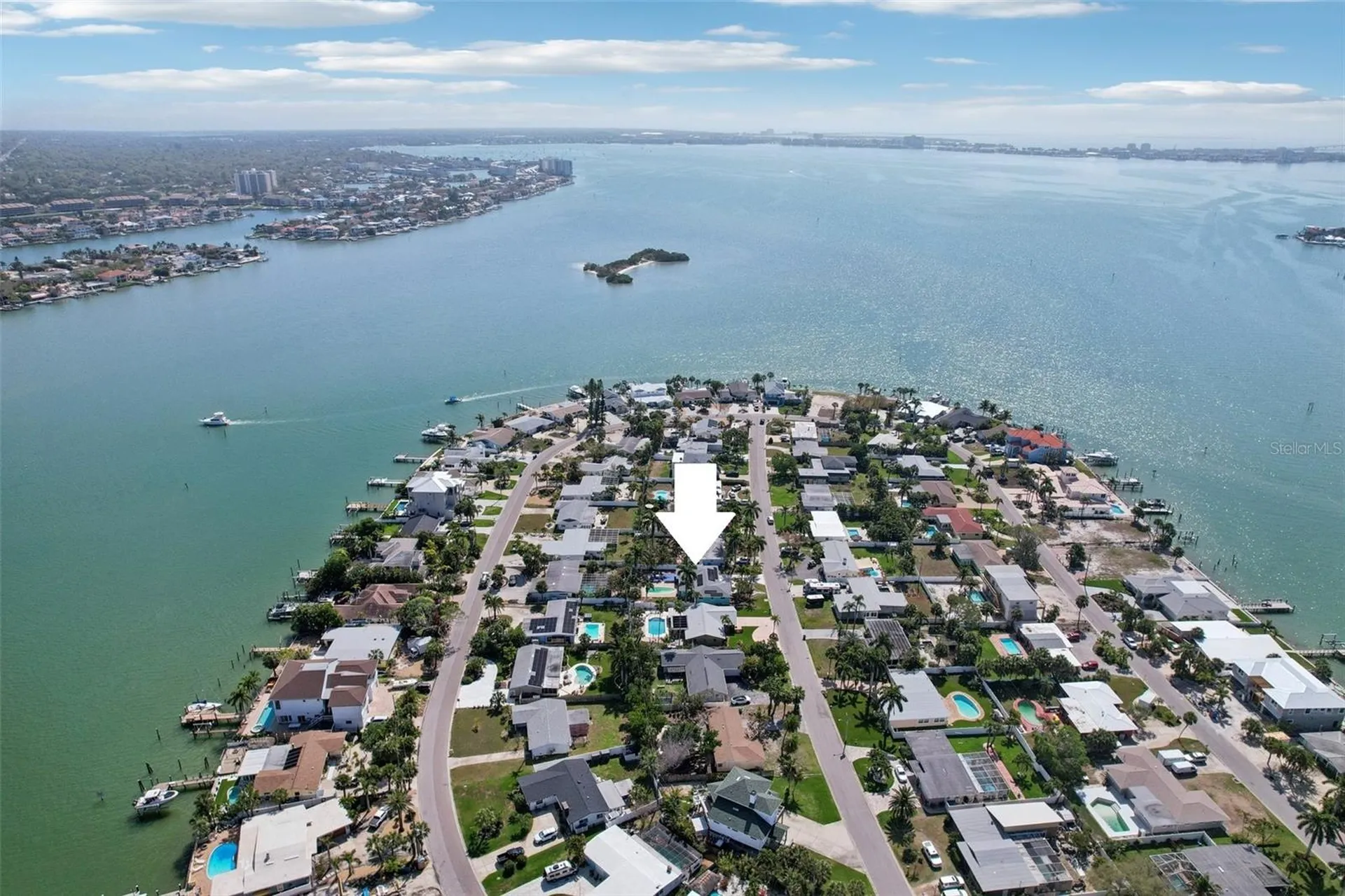 6950 Grande Vista Way S St Petersburg FL 33707