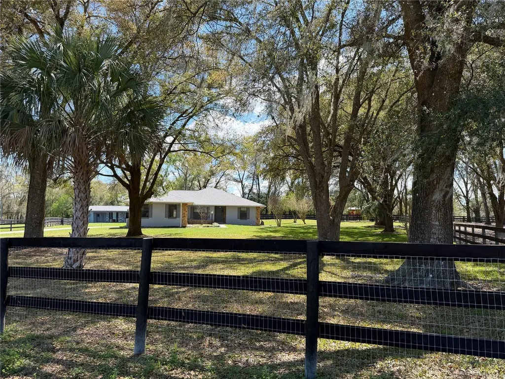 10 Carry Back Road Ocala FL 34482