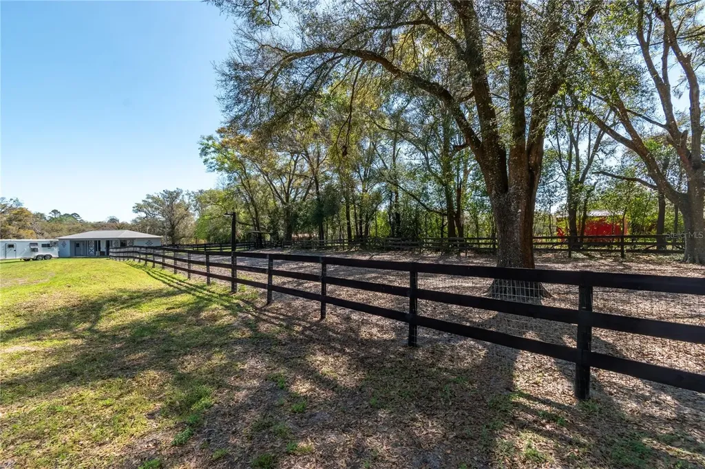 10 Carry Back Road Ocala FL 34482