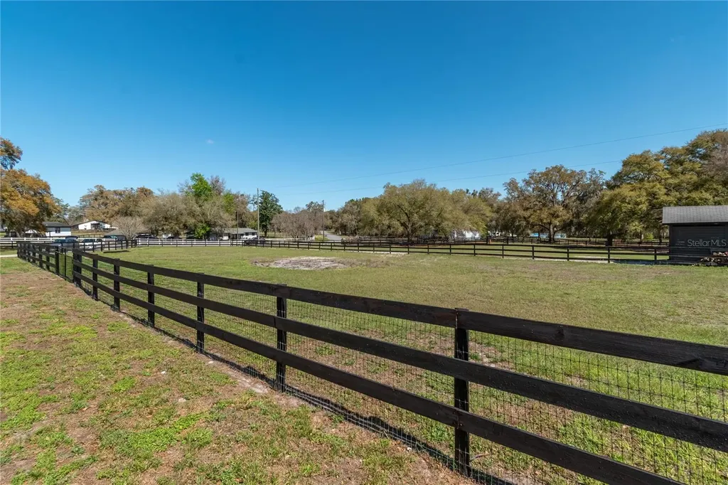 10 Carry Back Road Ocala FL 34482