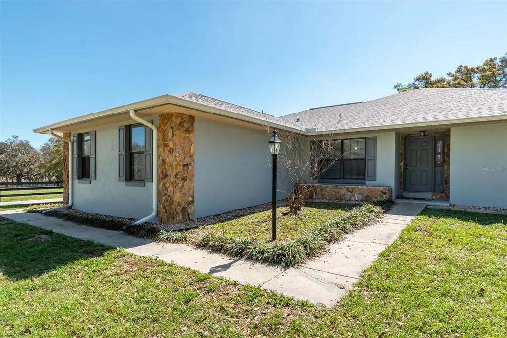 10 Carry Back Road Ocala FL 34482