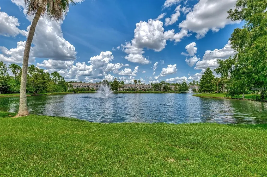 8911 Manor Loop Lakewood Ranch FL 34202