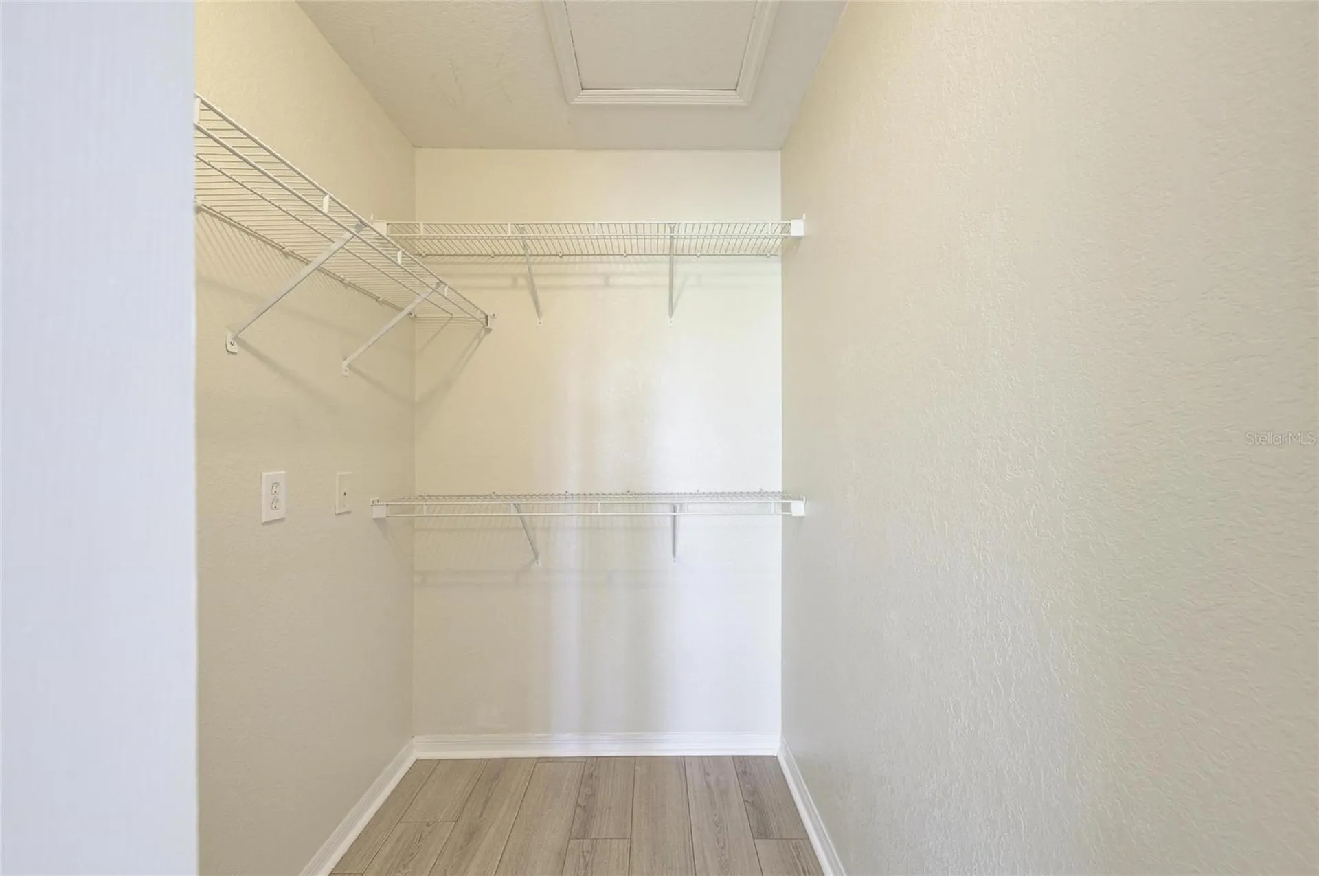 8911 Manor Loop Lakewood Ranch FL 34202