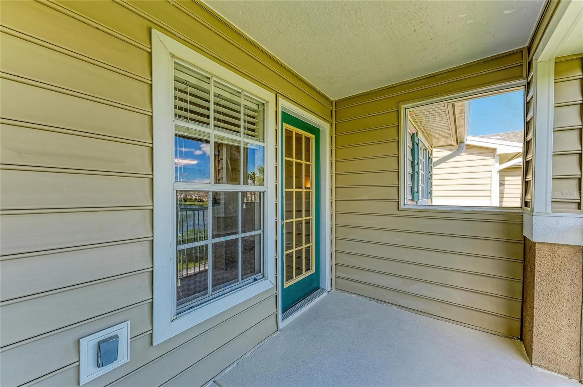 8911 Manor Loop Lakewood Ranch FL 34202