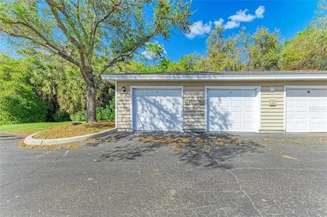 8911 Manor Loop Lakewood Ranch FL 34202