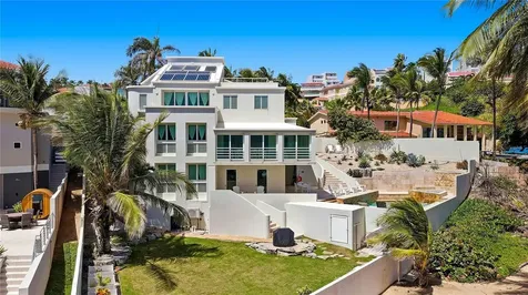 32 Shell Castle Humacao PR 00791