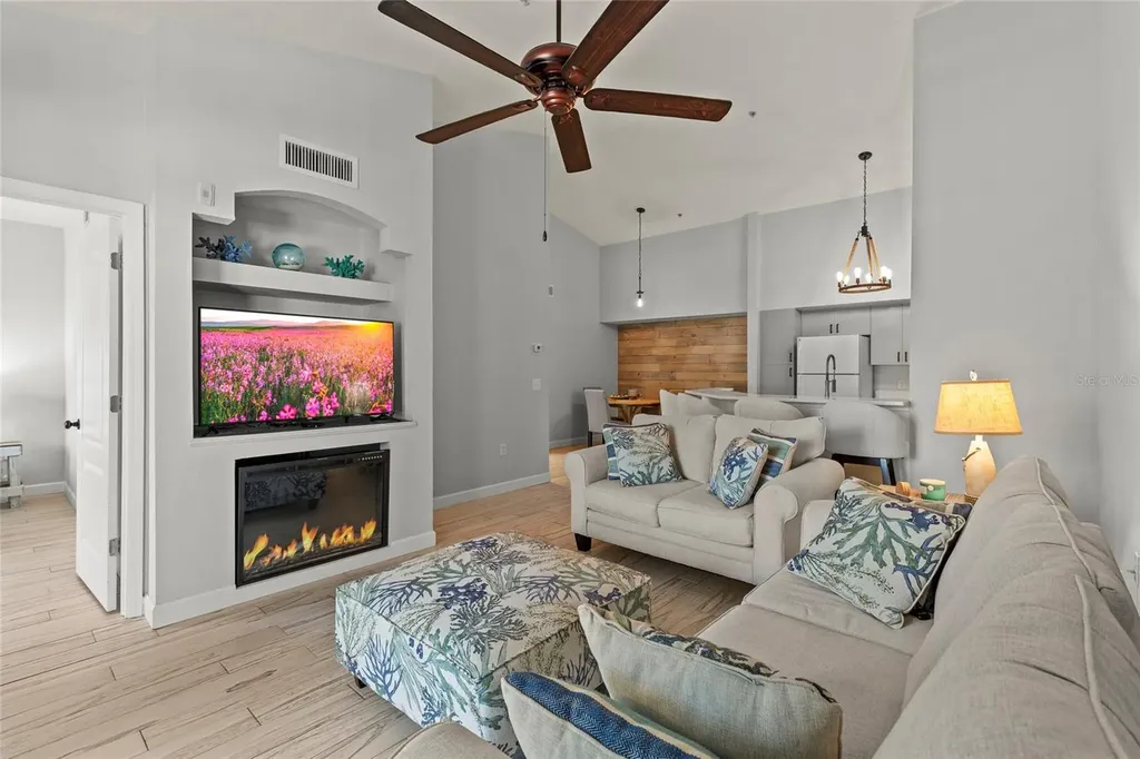 4166 Central Sarasota Parkway Sarasota FL 34238