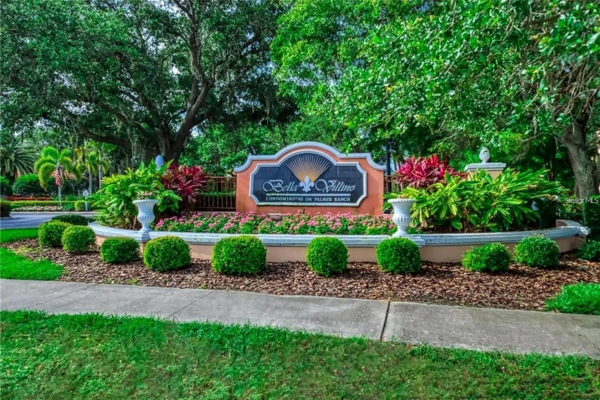 4166 Central Sarasota Parkway Sarasota FL 34238