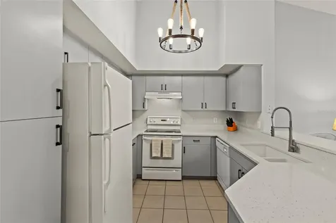 4166 Central Sarasota Parkway Sarasota FL 34238