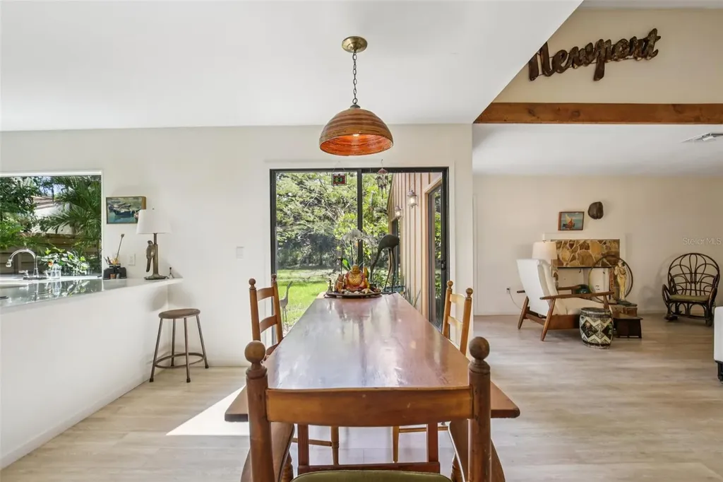 2411 Pheasant Lane Bradenton FL 34209