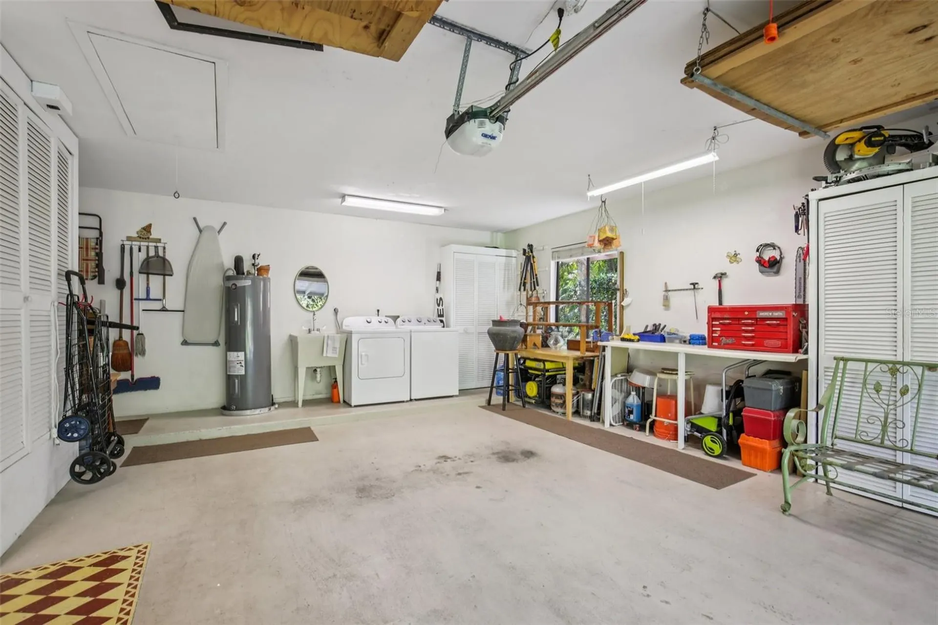 2411 Pheasant Lane Bradenton FL 34209