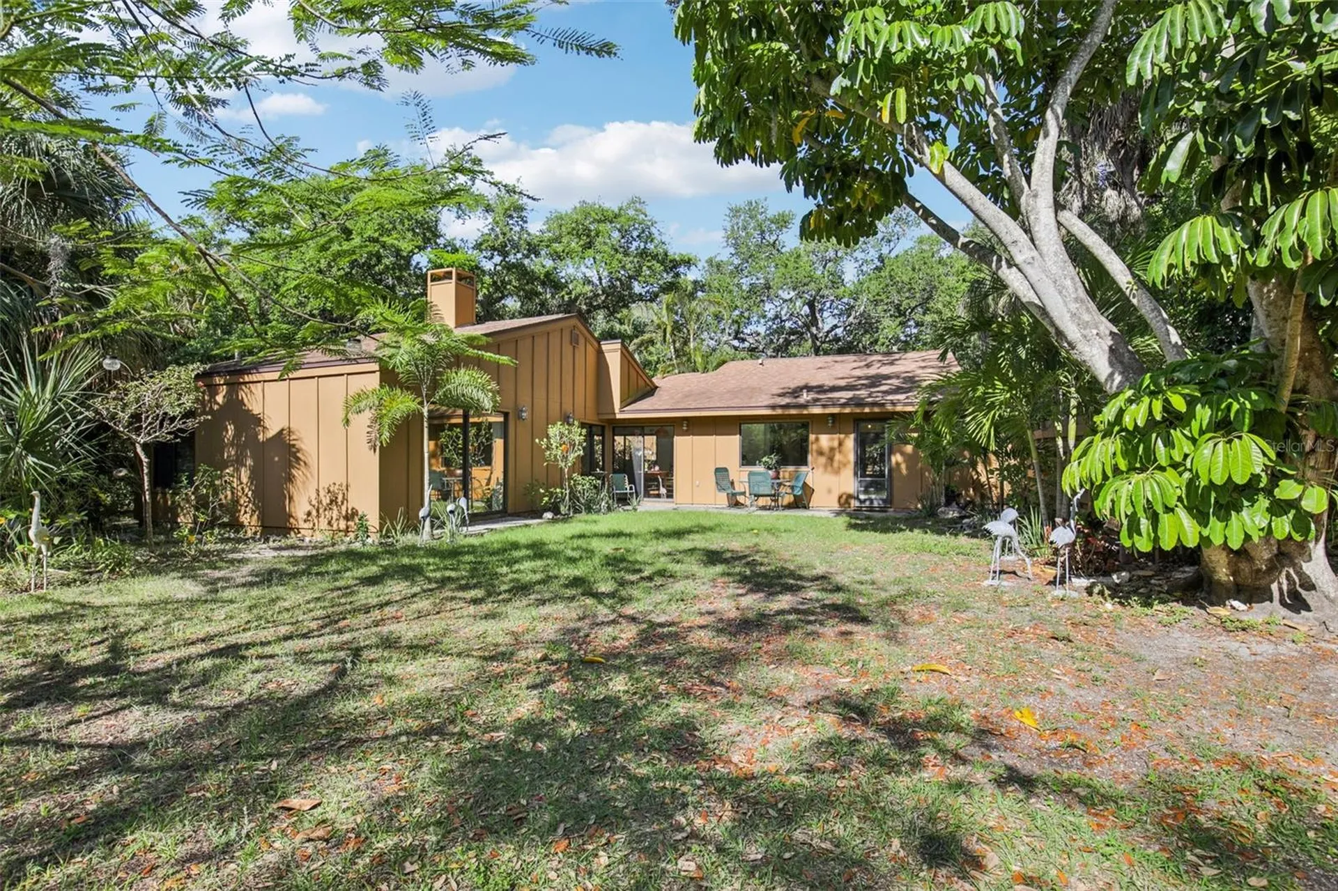 2411 Pheasant Lane Bradenton FL 34209