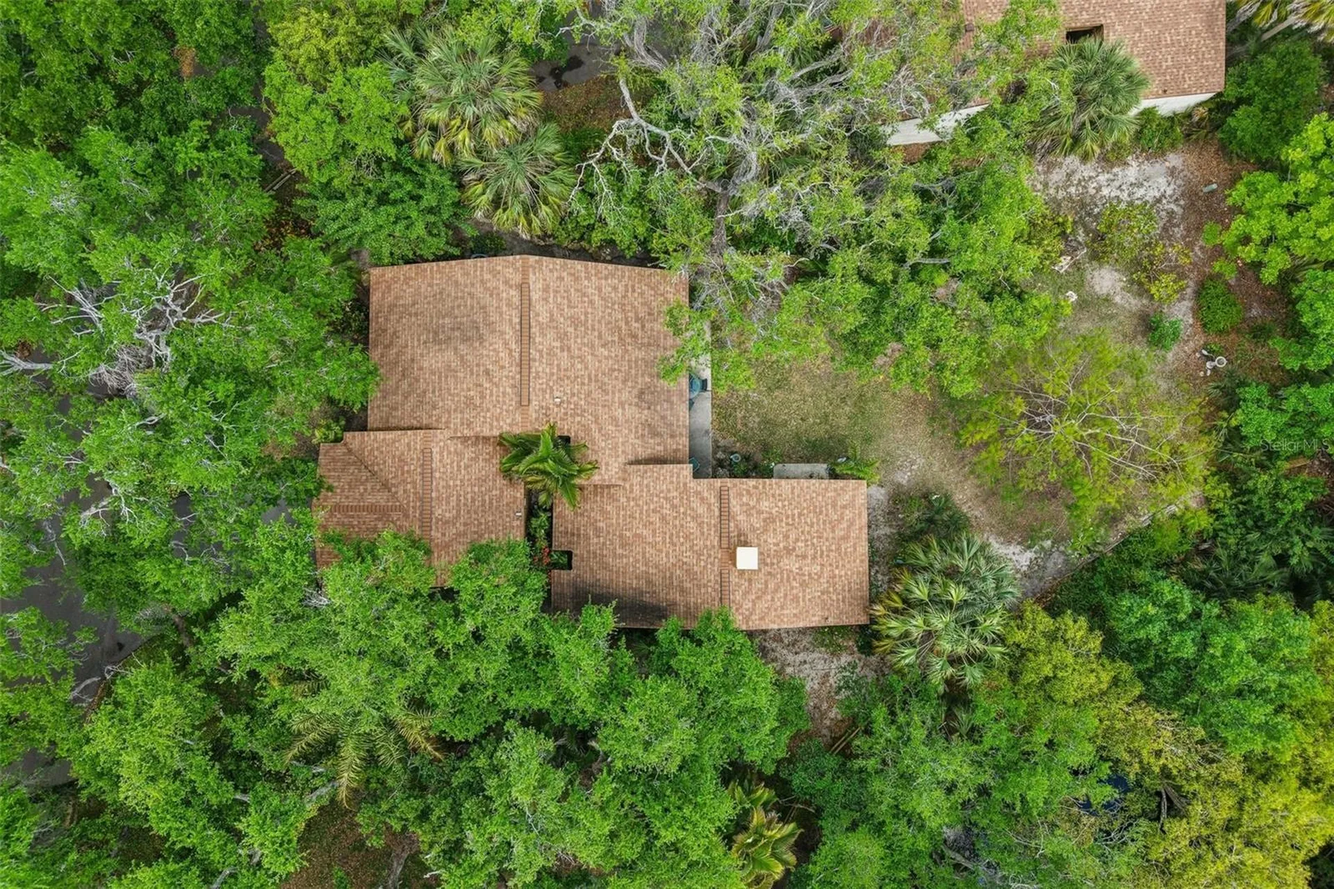 2411 Pheasant Lane Bradenton FL 34209
