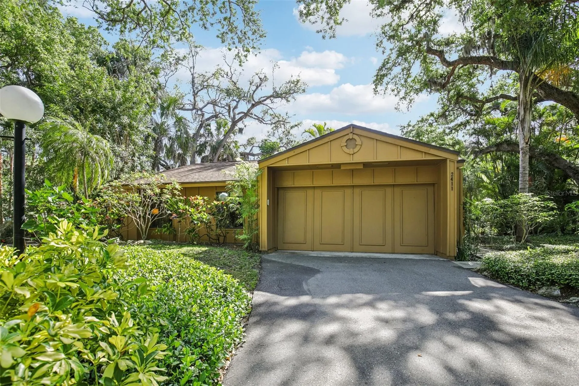 2411 Pheasant Lane Bradenton FL 34209