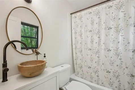 2411 Pheasant Lane Bradenton FL 34209