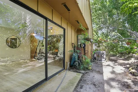2411 Pheasant Lane Bradenton FL 34209