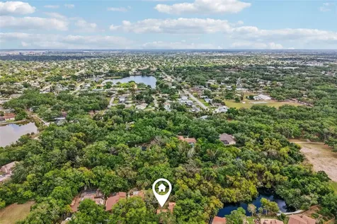 2411 Pheasant Lane Bradenton FL 34209