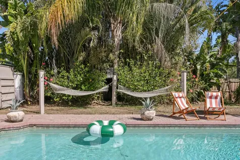 7915 Flowerfield Drive Tampa FL 33615