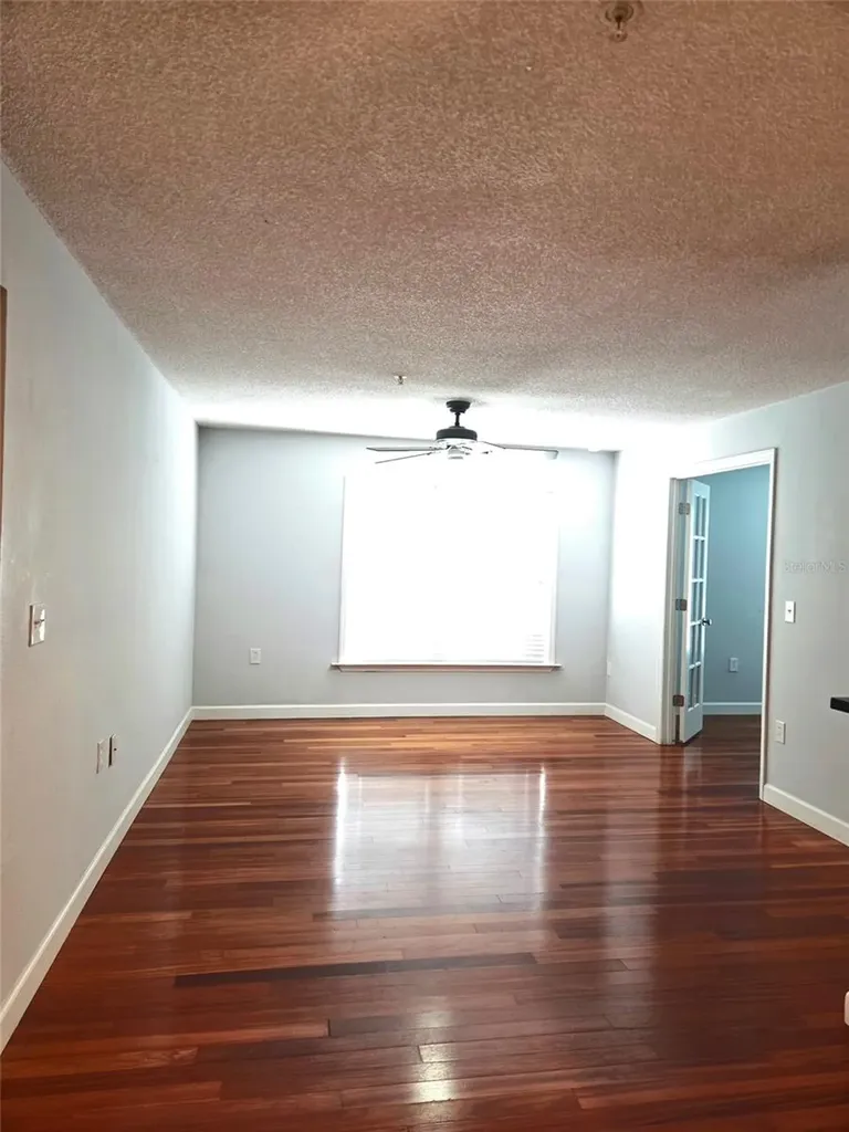 2035 Dixie Belle Drive Orlando FL 32812
