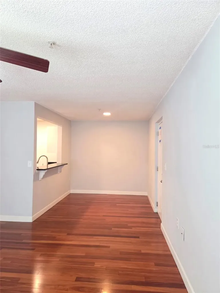 2035 Dixie Belle Drive Orlando FL 32812