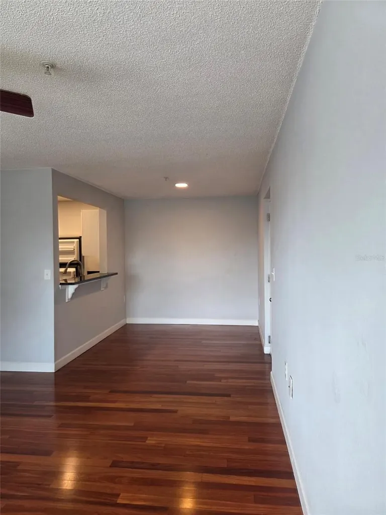 2035 Dixie Belle Drive Orlando FL 32812