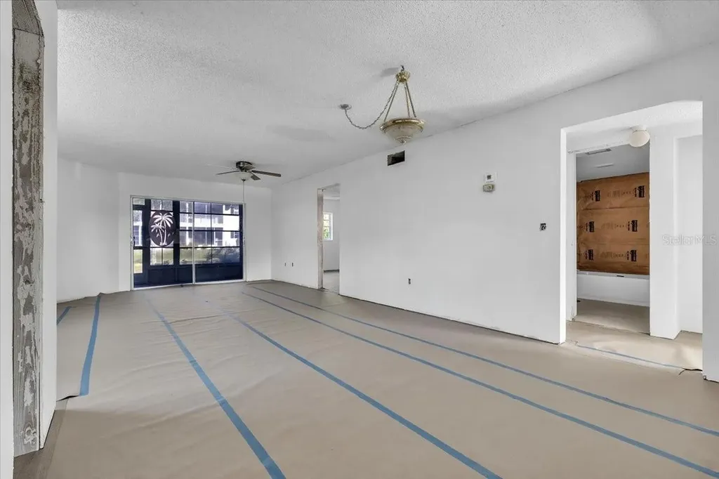 7043 New Post Drive North Fort Myers FL 33917