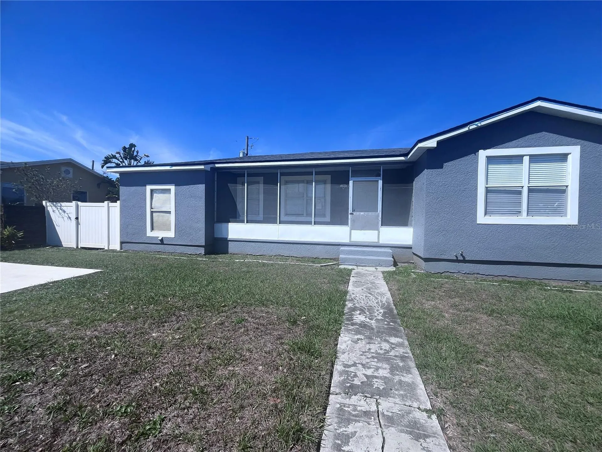 3215 W Pine Street Tampa FL 33607