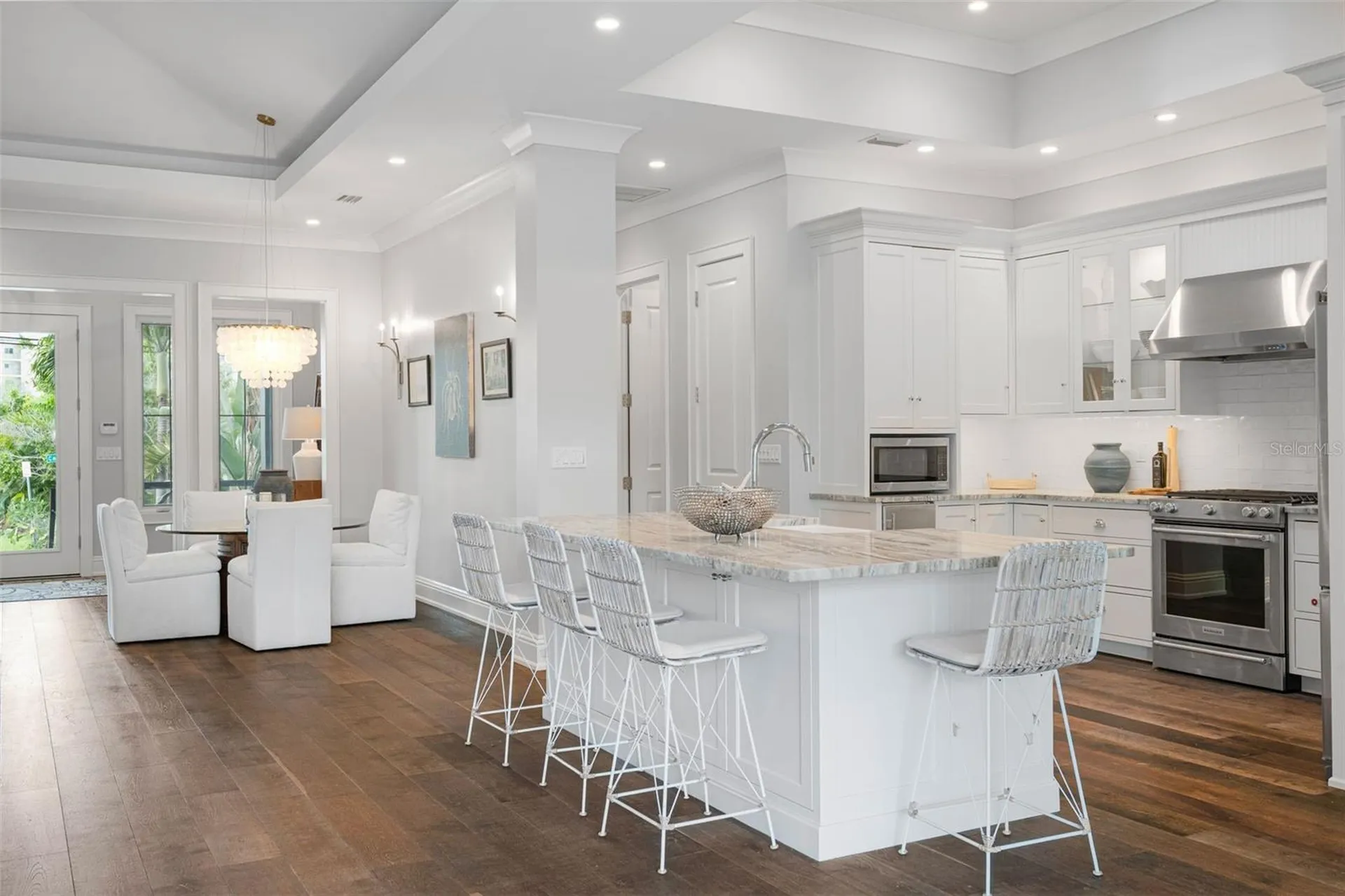 5569 Cape Leyte Drive Sarasota FL 34242