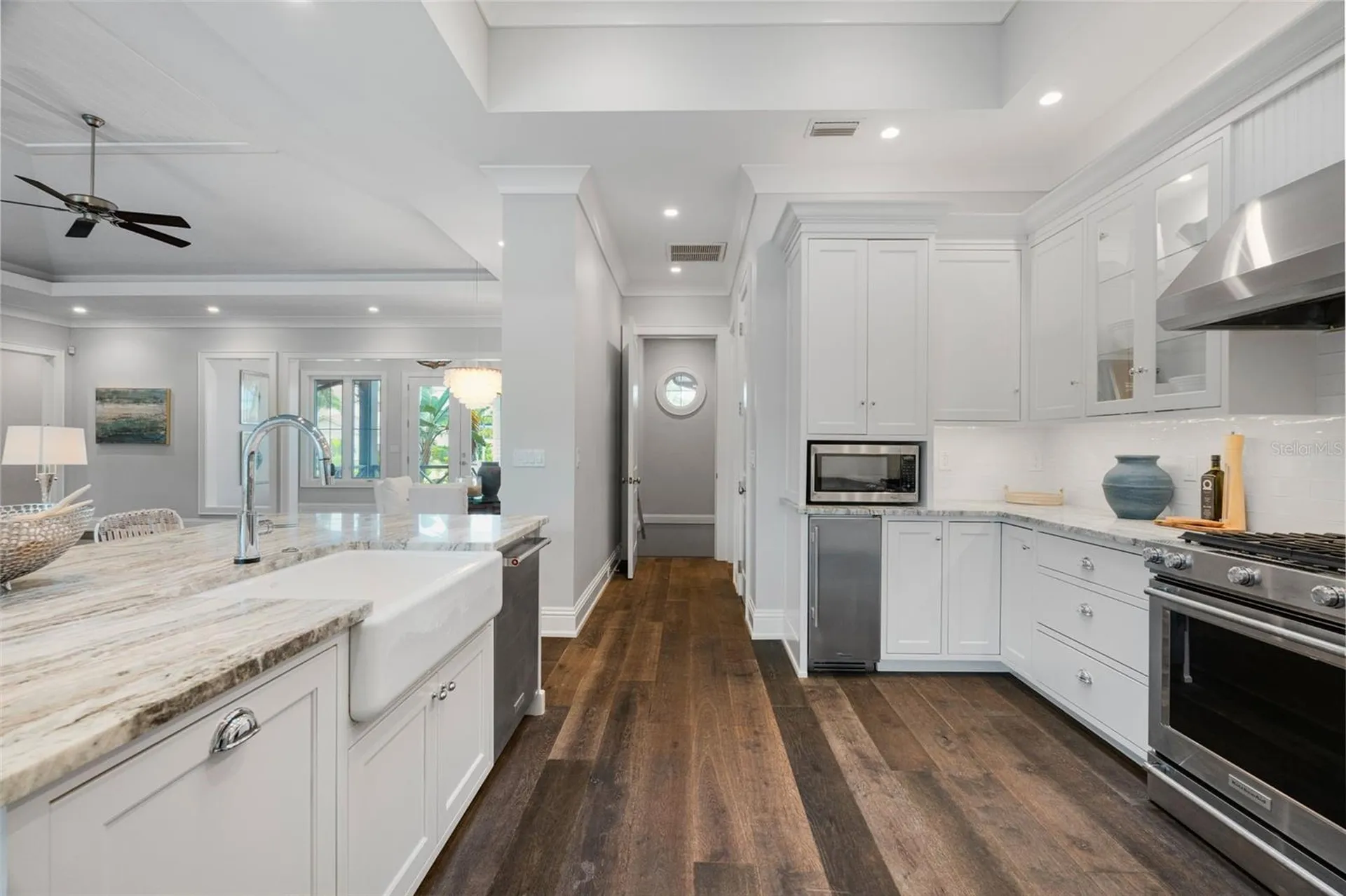 5569 Cape Leyte Drive Sarasota FL 34242