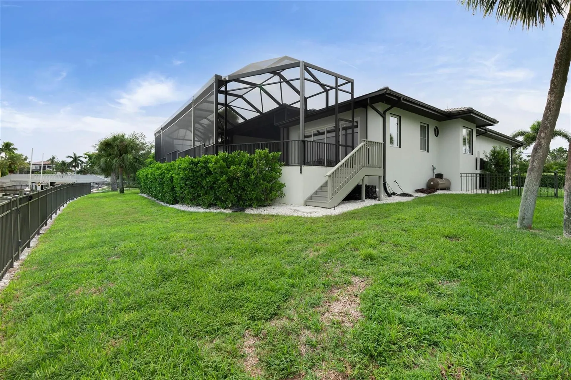 5569 Cape Leyte Drive Sarasota FL 34242