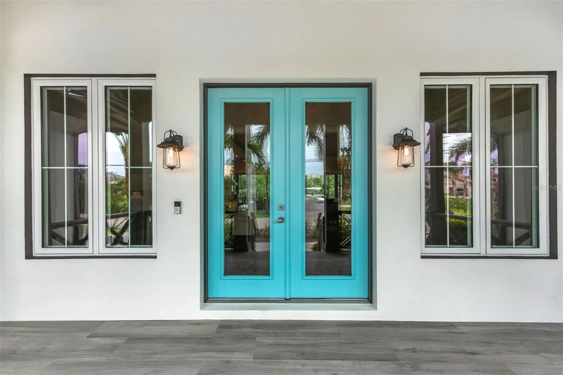 5569 Cape Leyte Drive Sarasota FL 34242