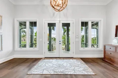 5569 Cape Leyte Drive Sarasota FL 34242