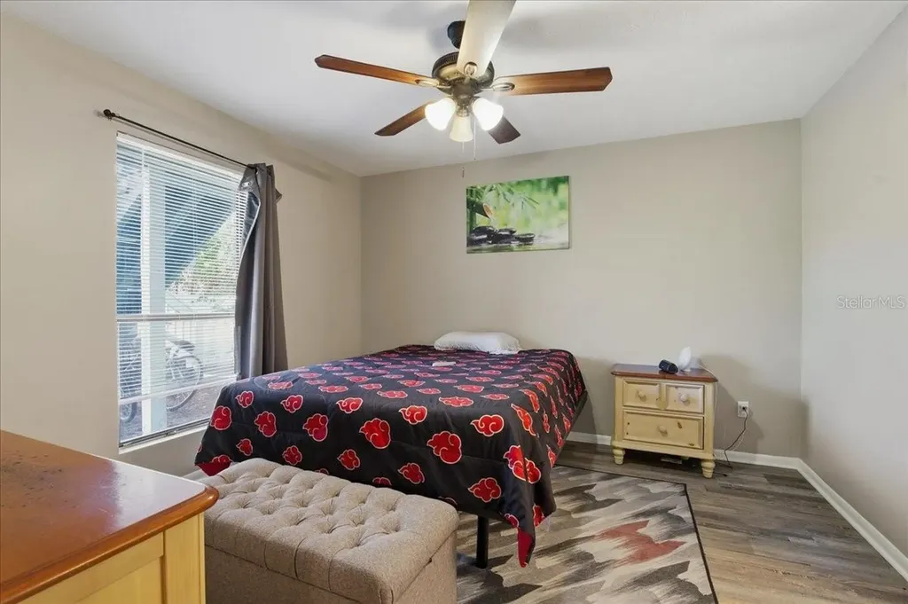 455 Alt 19 S Palm Harbor FL 34683