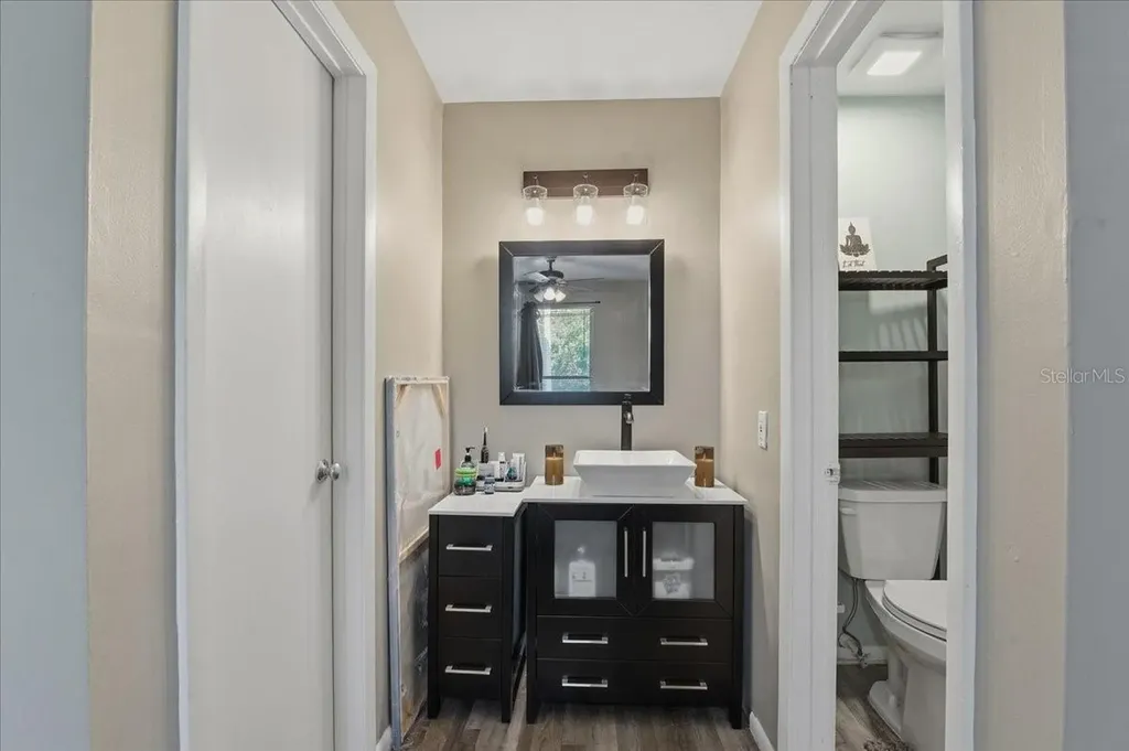 455 Alt 19 S Palm Harbor FL 34683
