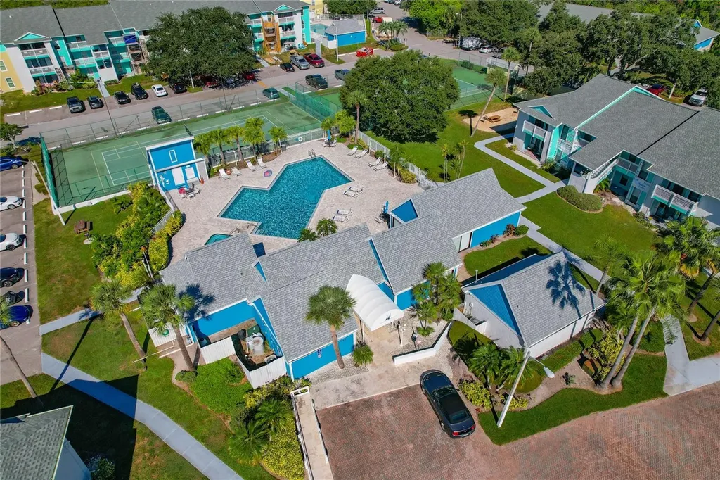 455 Alt 19 S Palm Harbor FL 34683