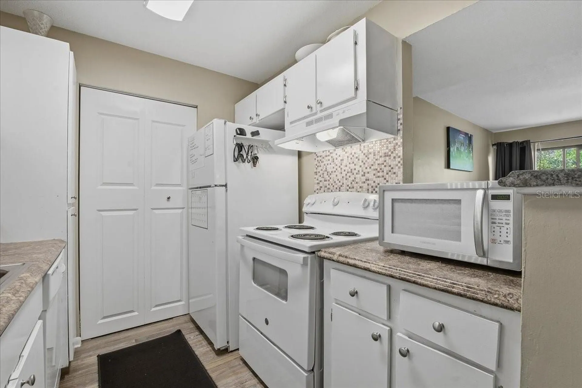 455 Alt 19 S Palm Harbor FL 34683