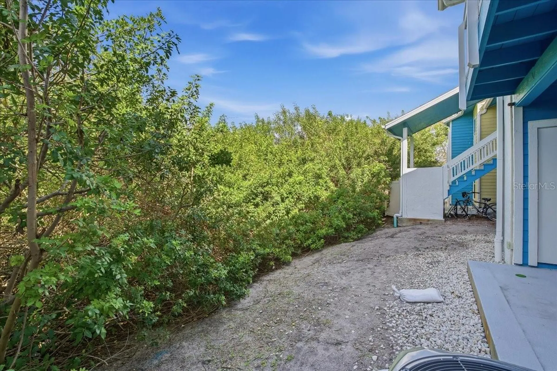 455 Alt 19 S Palm Harbor FL 34683