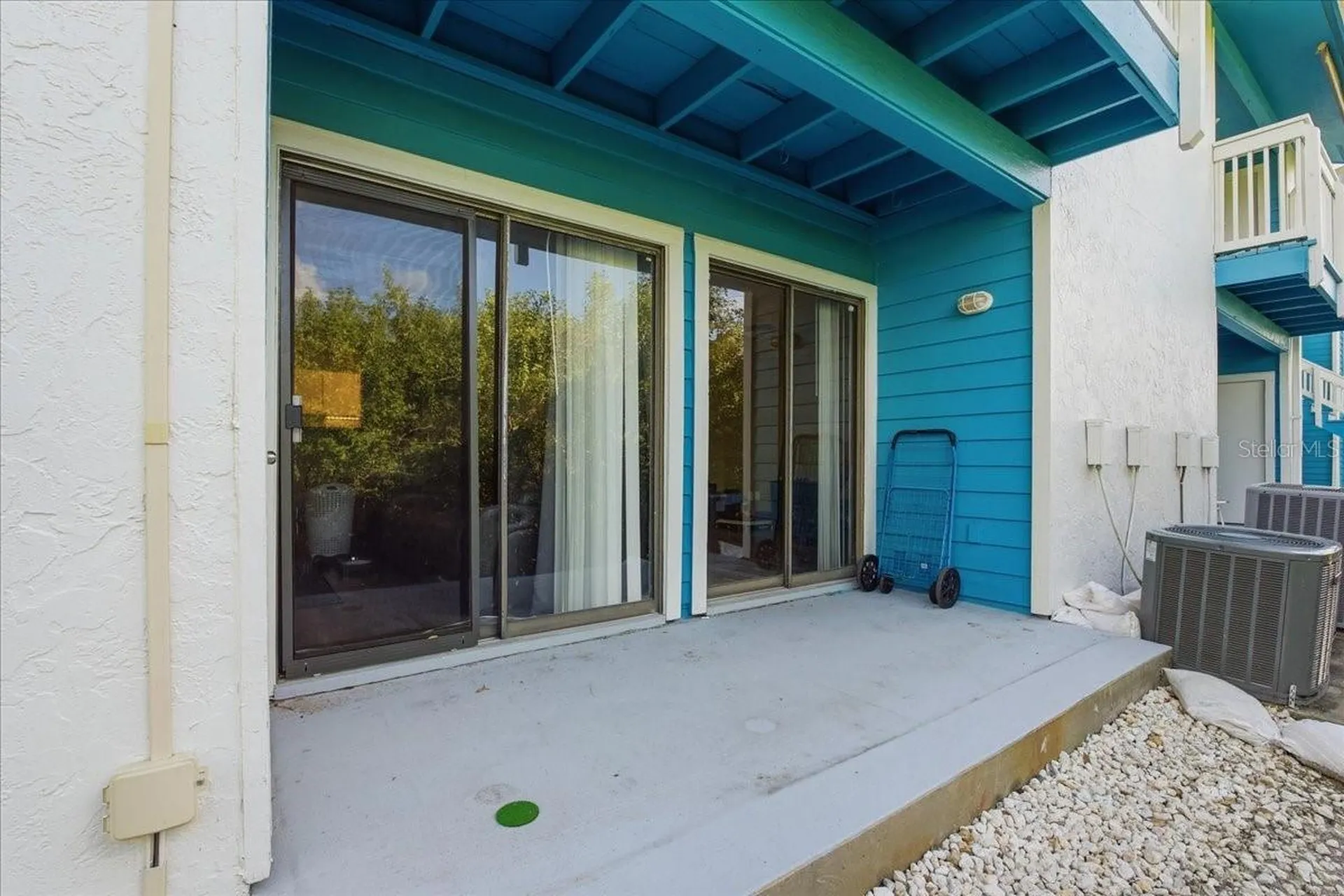 455 Alt 19 S Palm Harbor FL 34683