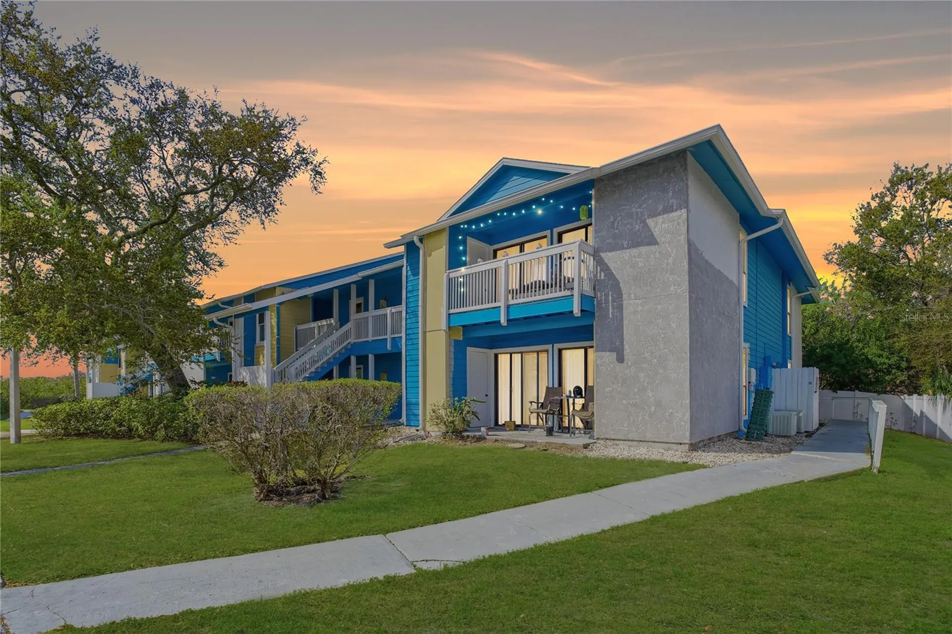 455 Alt 19 S Palm Harbor FL 34683