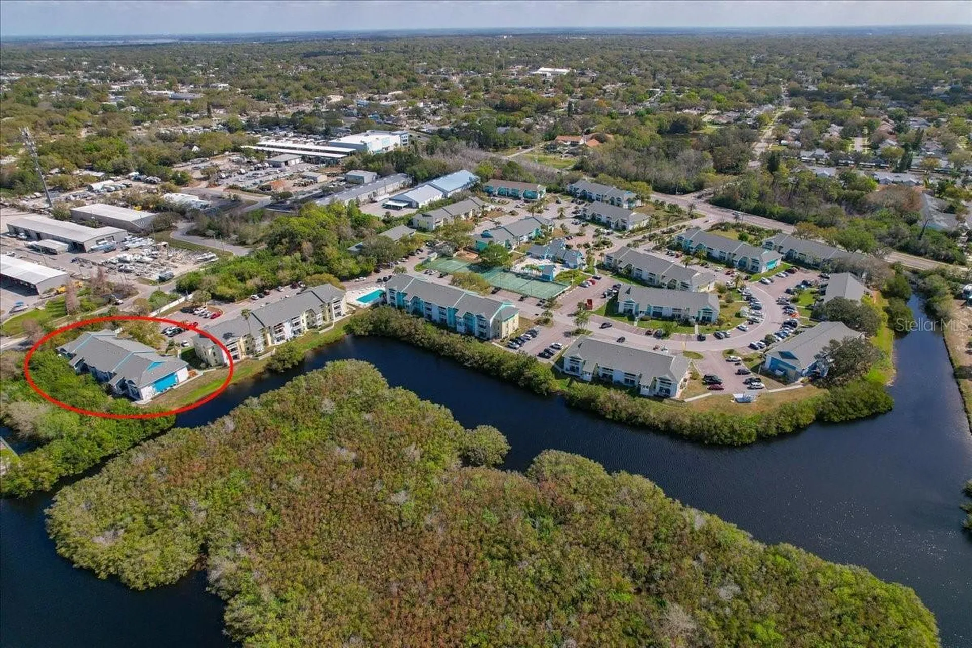 455 Alt 19 S Palm Harbor FL 34683
