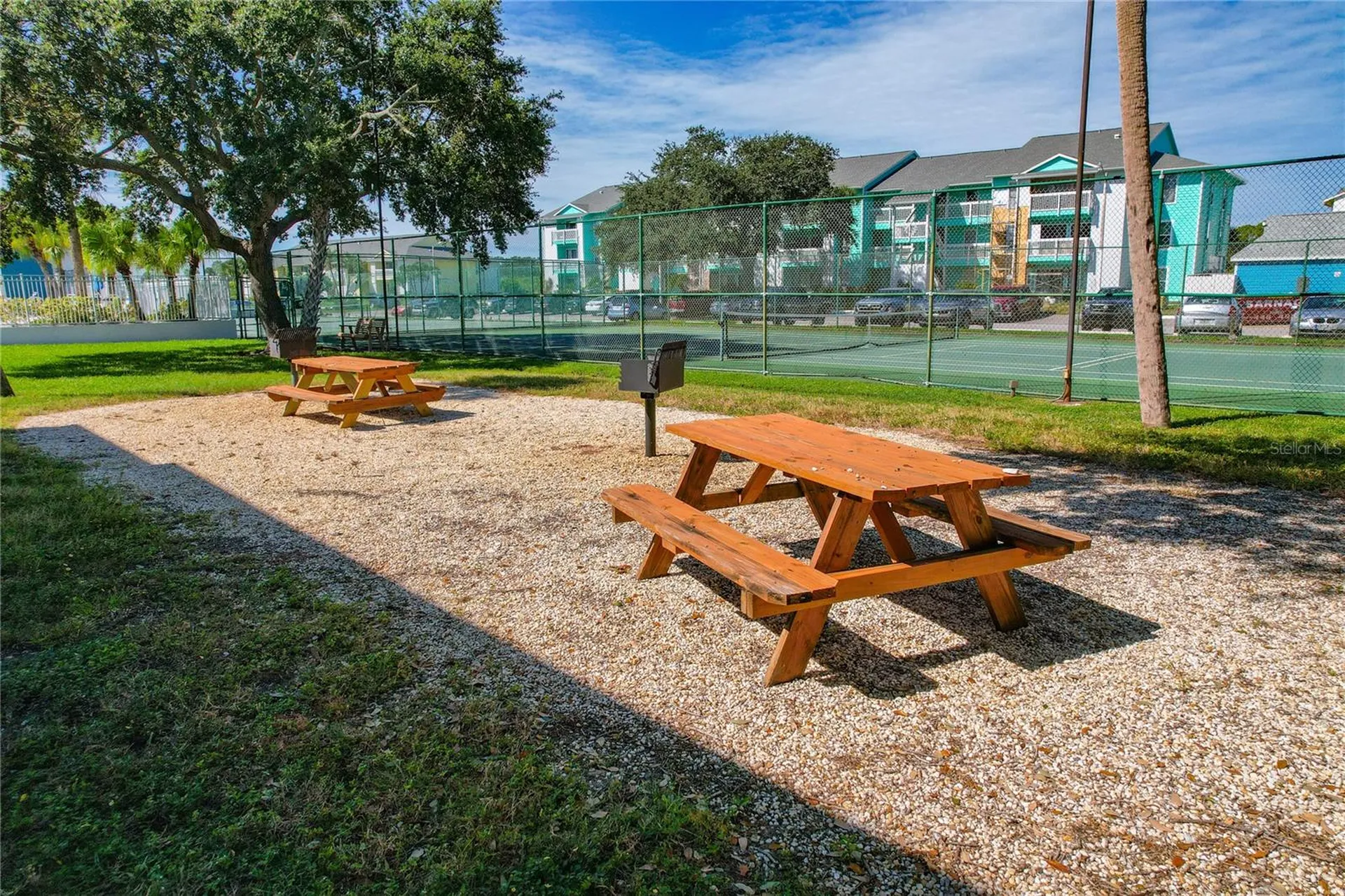 455 Alt 19 S Palm Harbor FL 34683