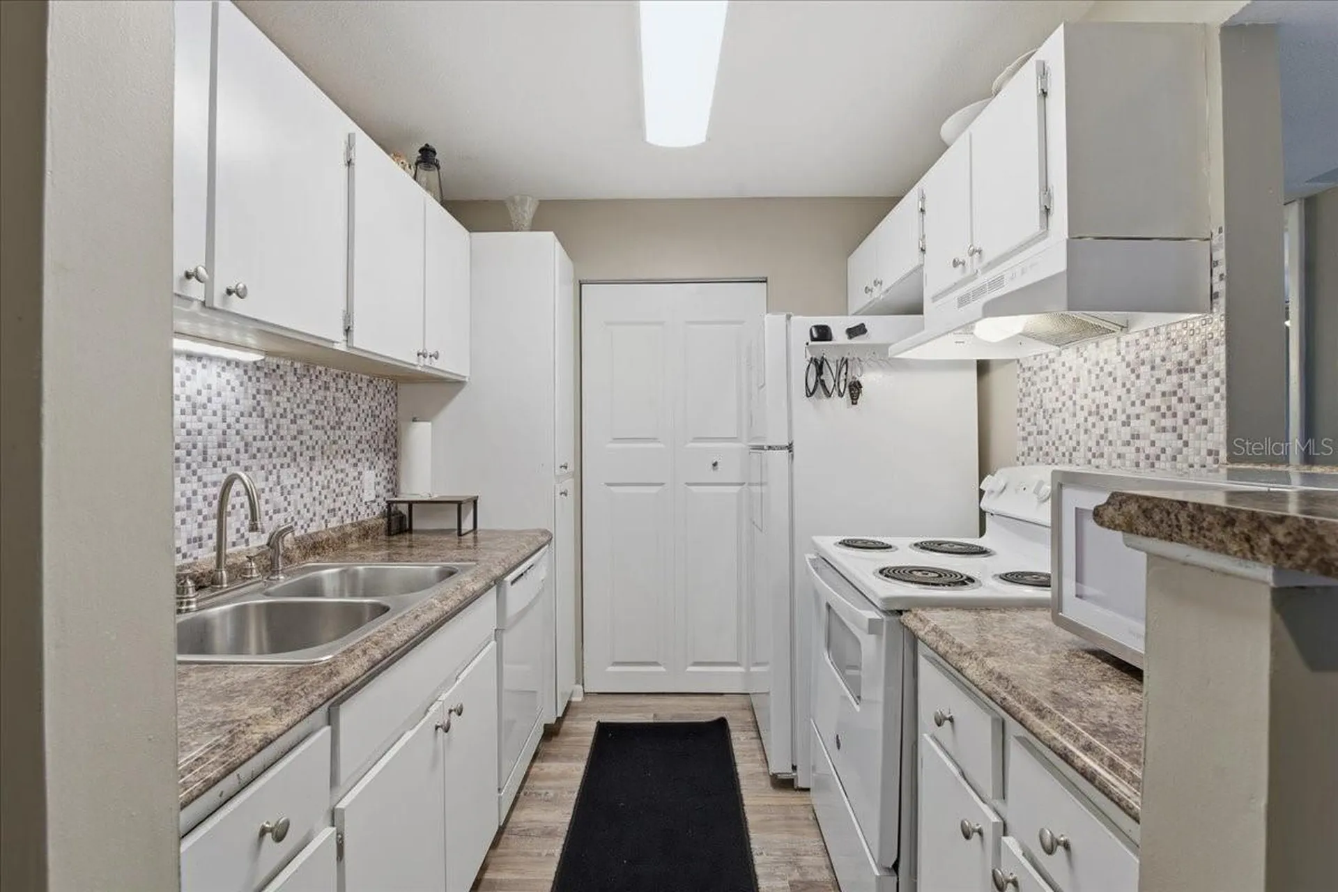 455 Alt 19 S Palm Harbor FL 34683