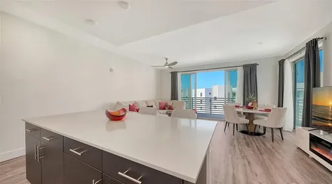 1703 N Tamiami Trail Sarasota FL 34234