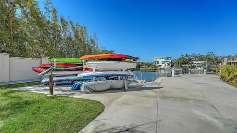 1703 N Tamiami Trail Sarasota FL 34234
