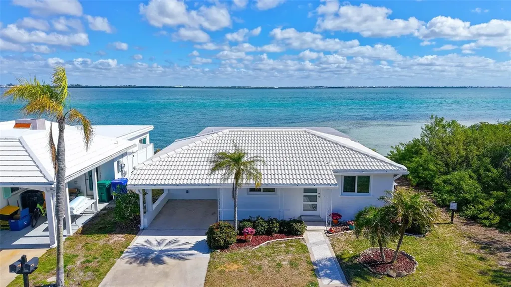 948 Spanish Drive S Longboat Key FL 34228