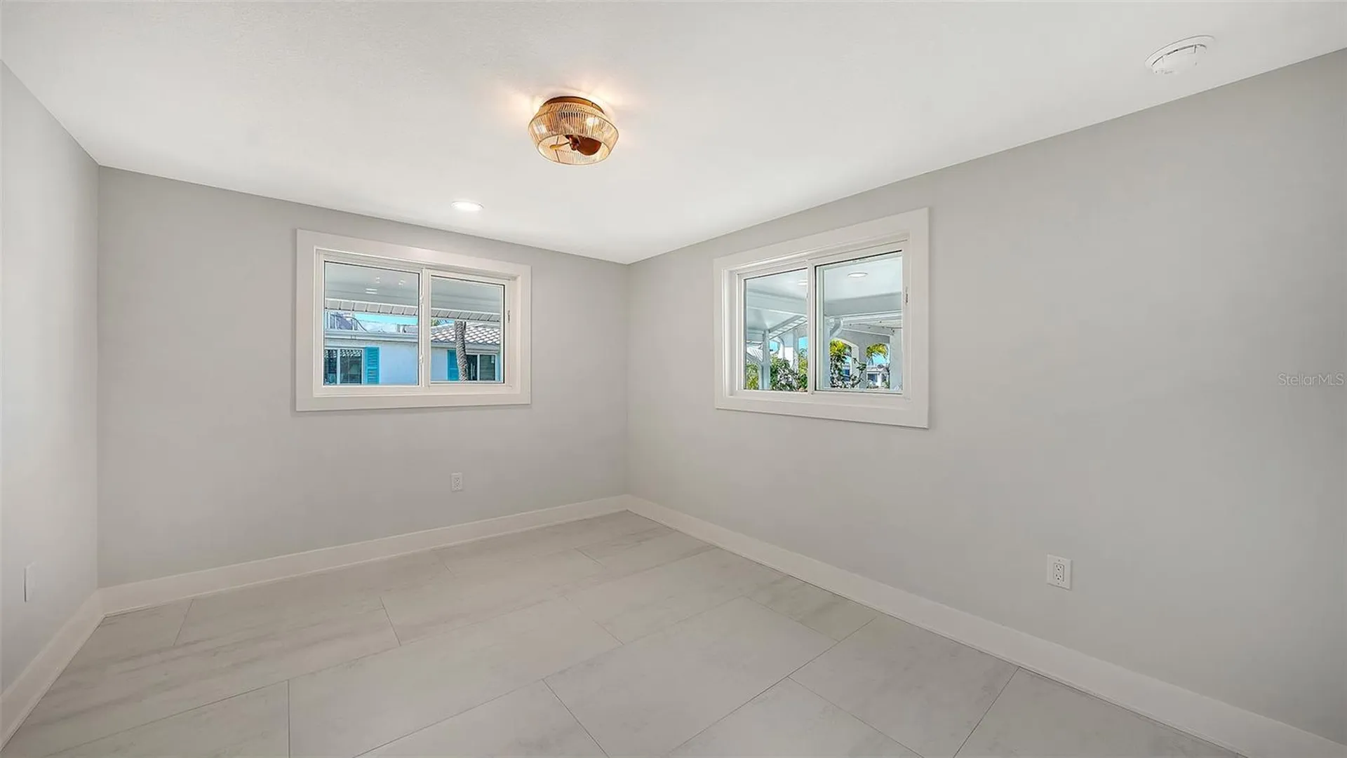 948 Spanish Drive S Longboat Key FL 34228