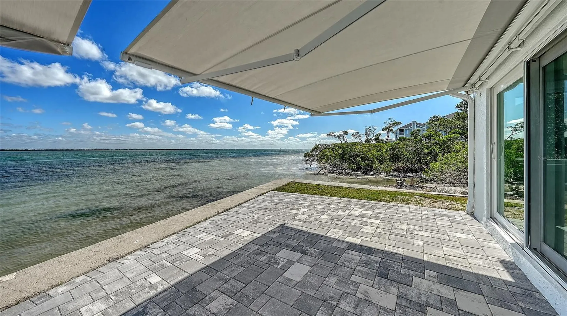 948 Spanish Drive S Longboat Key FL 34228