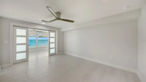 948 Spanish Drive S Longboat Key FL 34228