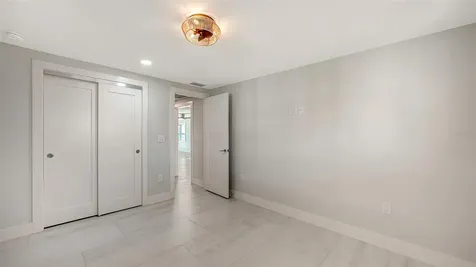 948 Spanish Drive S Longboat Key FL 34228